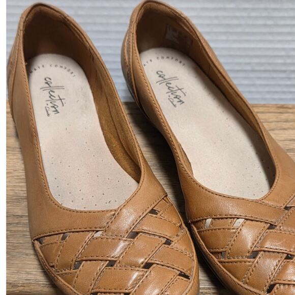 Women’s Leather Slip-On Flats Clarks Collection Comfort Tan Woven Shoes Sz 8 - Picture 5 of 6